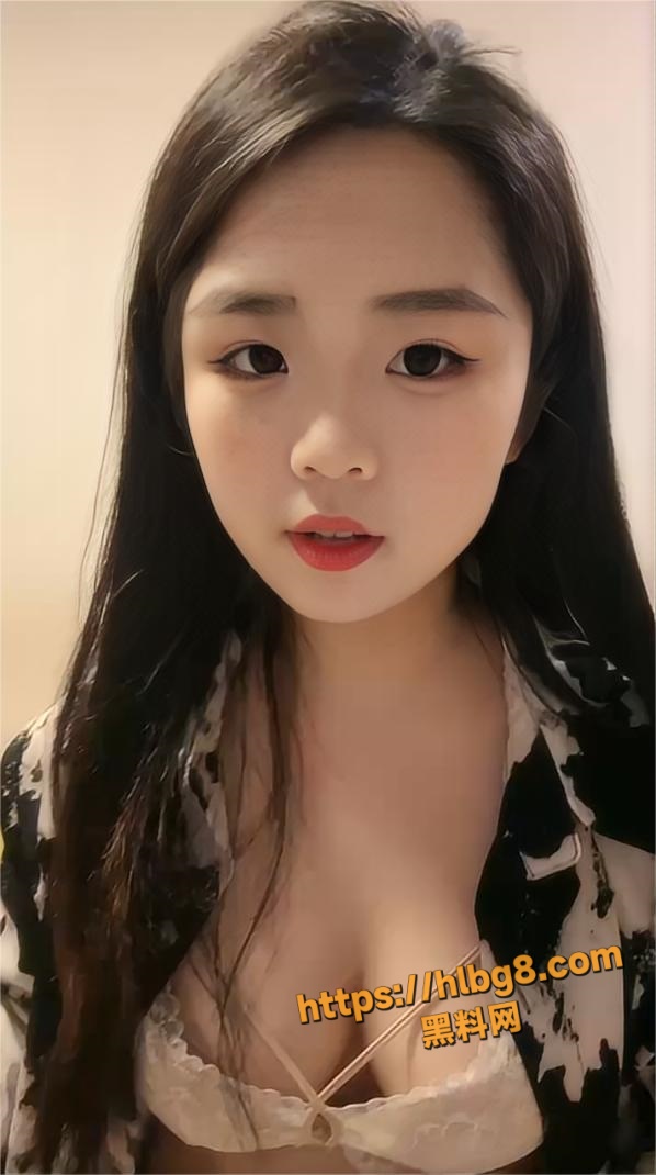598X1070