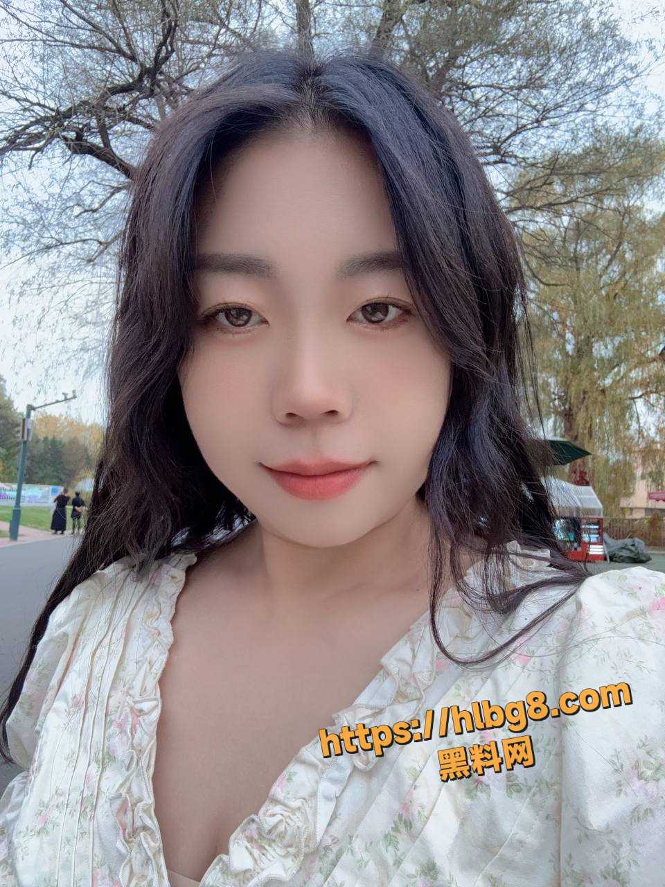 960X1280