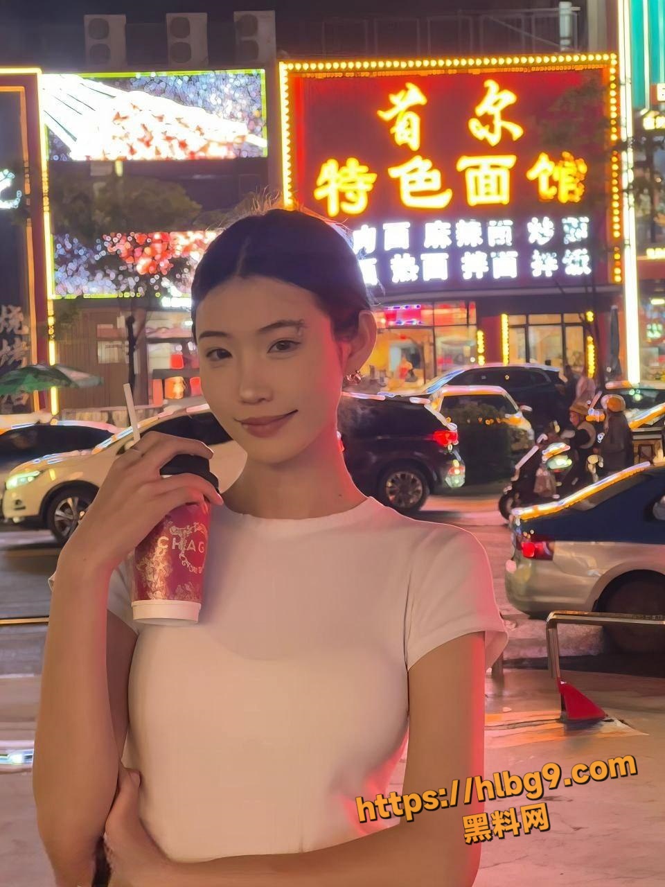 960X1280