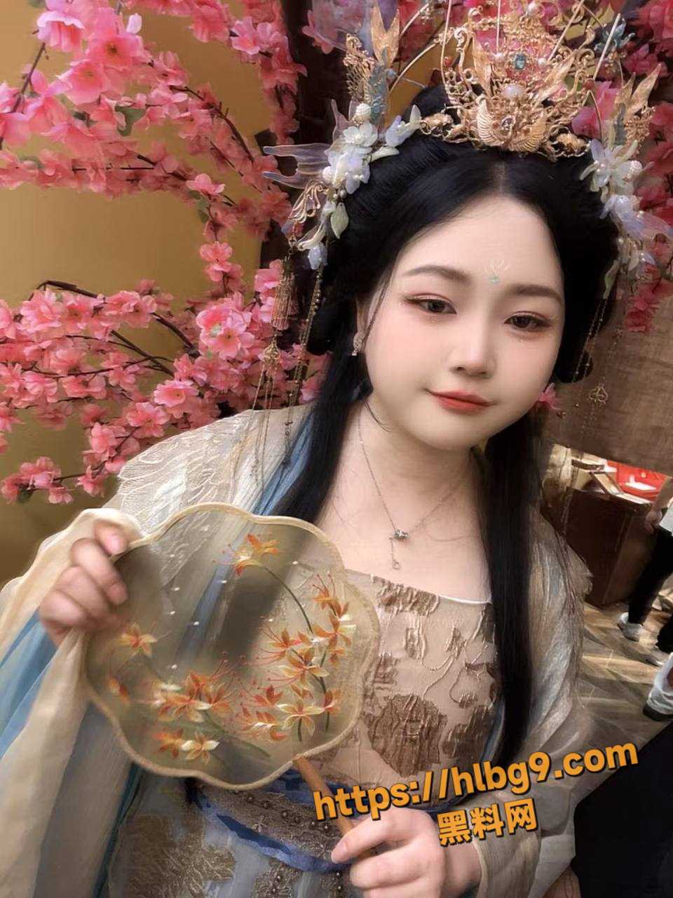 960X1280