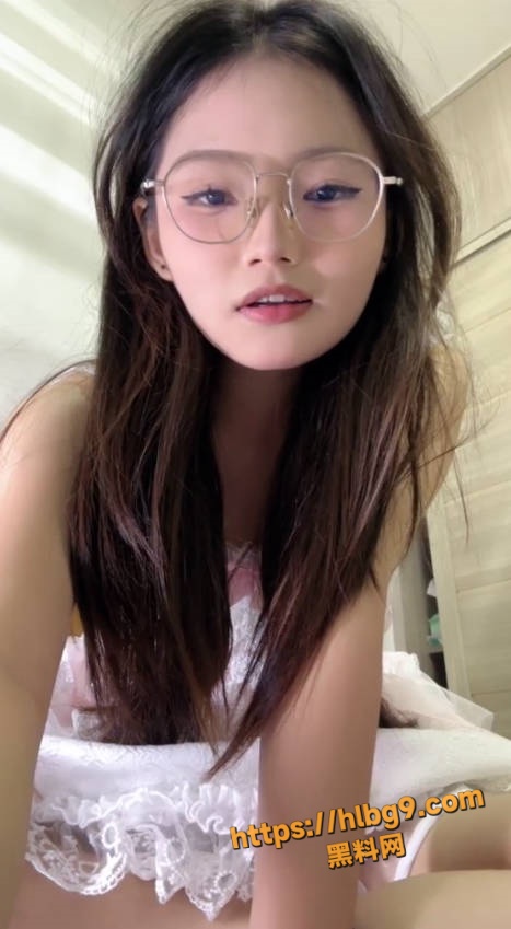 467X849