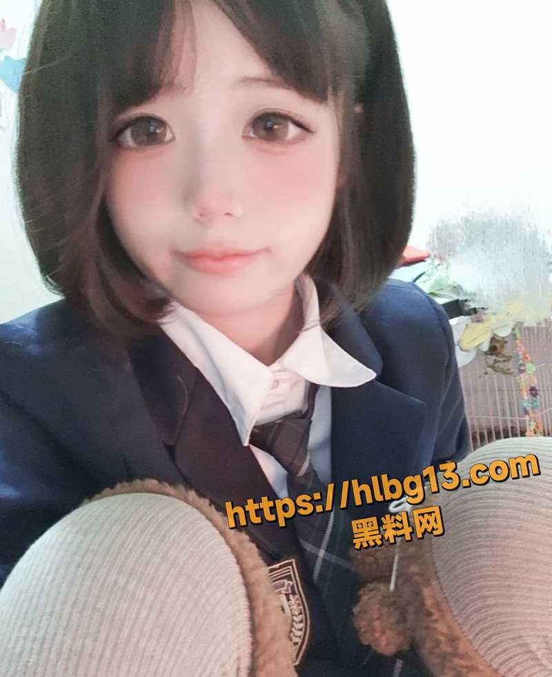 800X981
