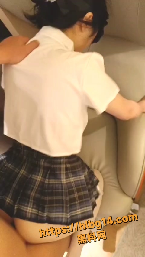 480X846