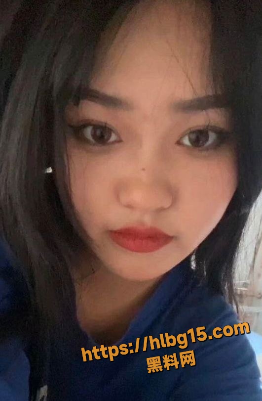 531X811