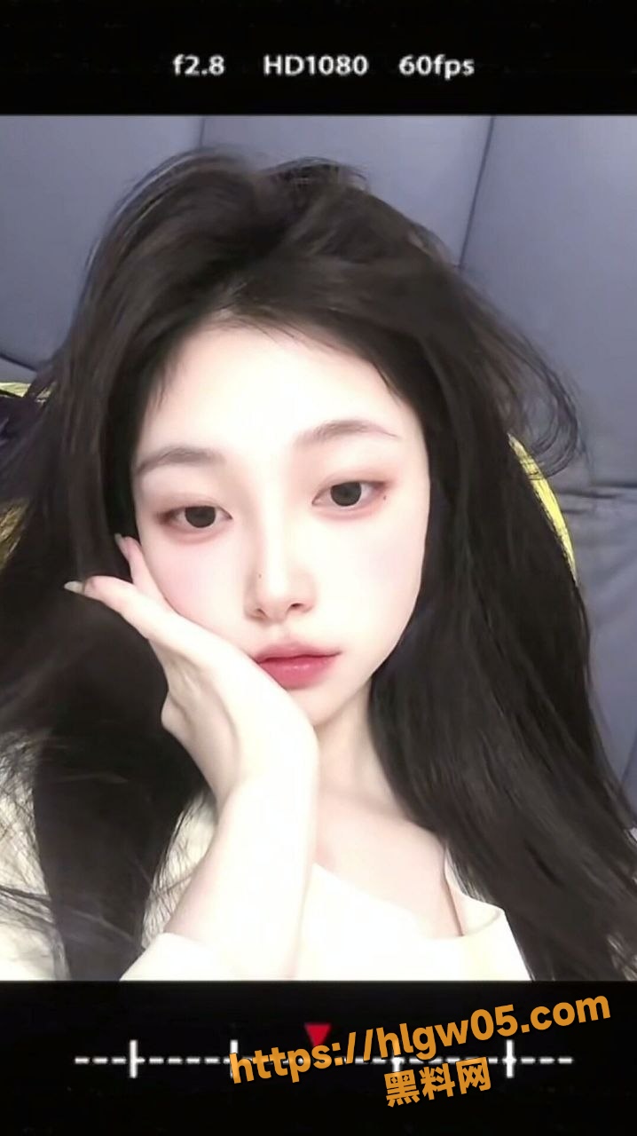 718X1280