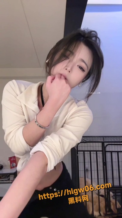 405X720