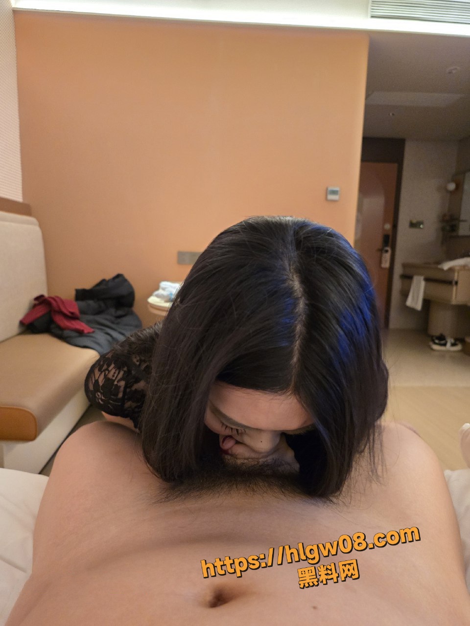 960X1280