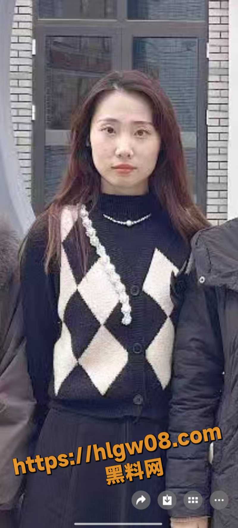 800X1777