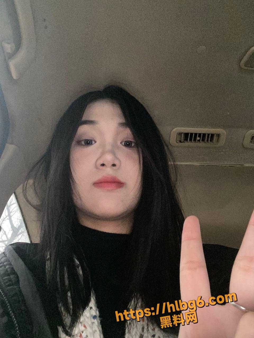 806