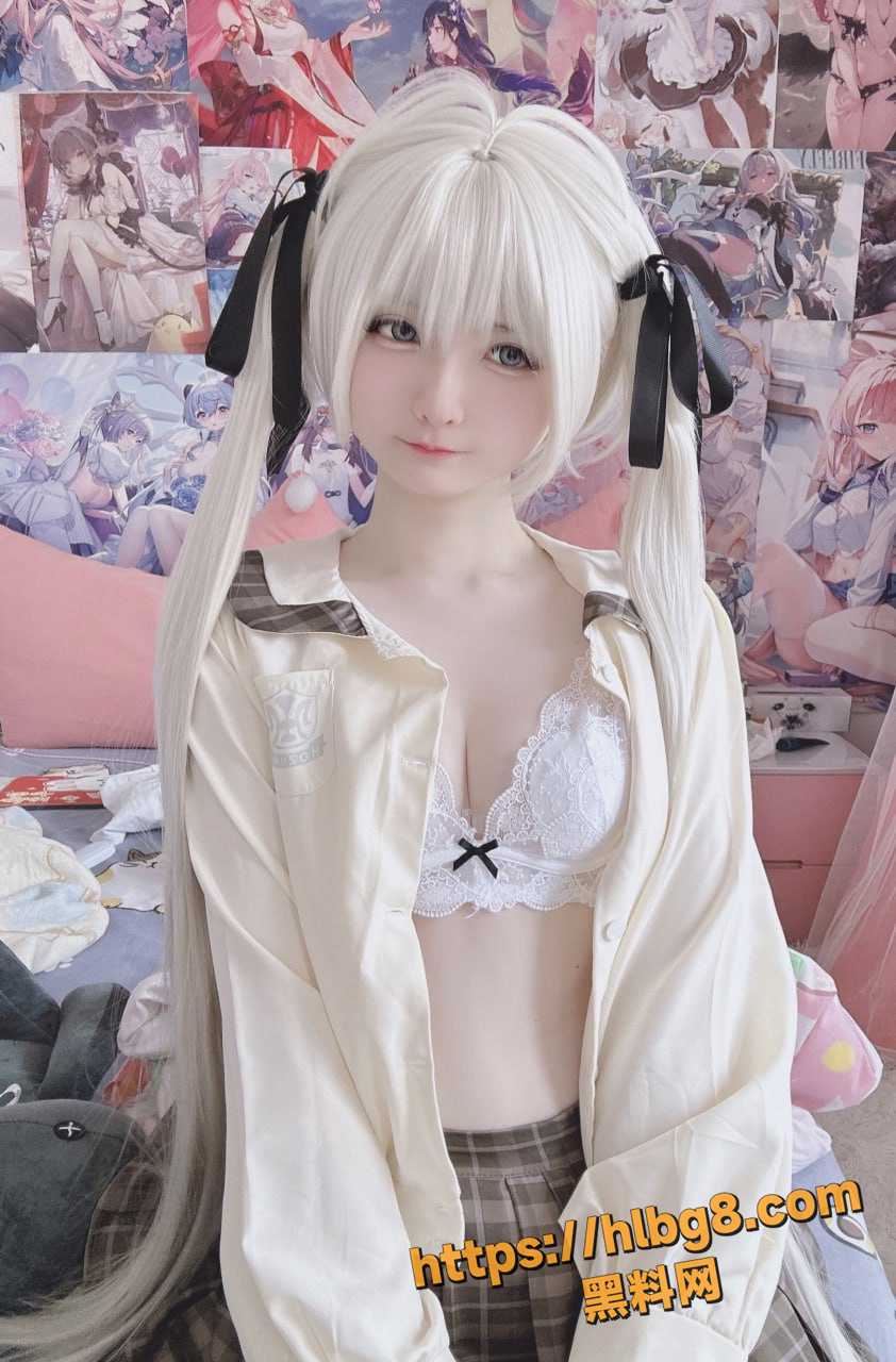 703