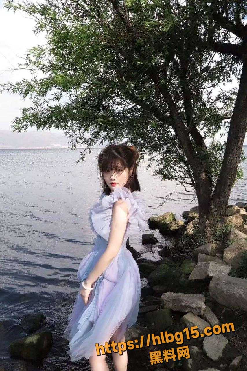 1101