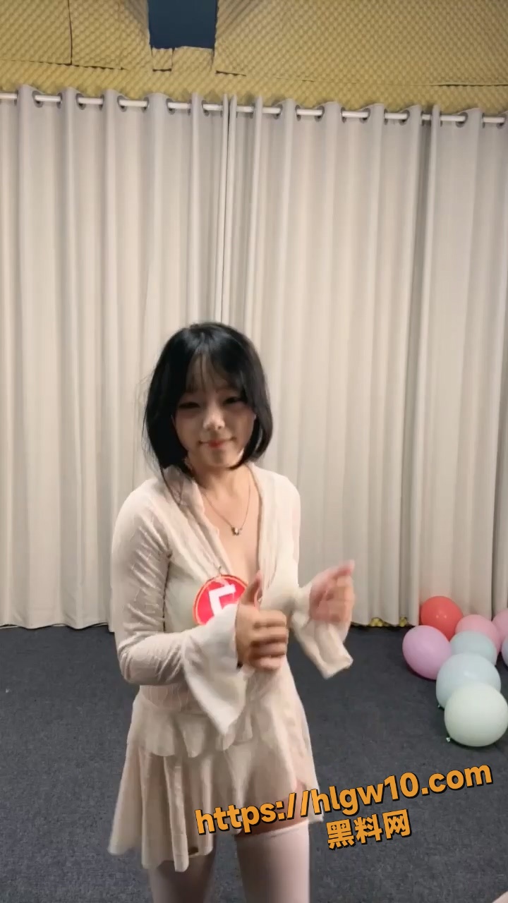 美库meiku.vip内购首发@ 2.mp420250902162109