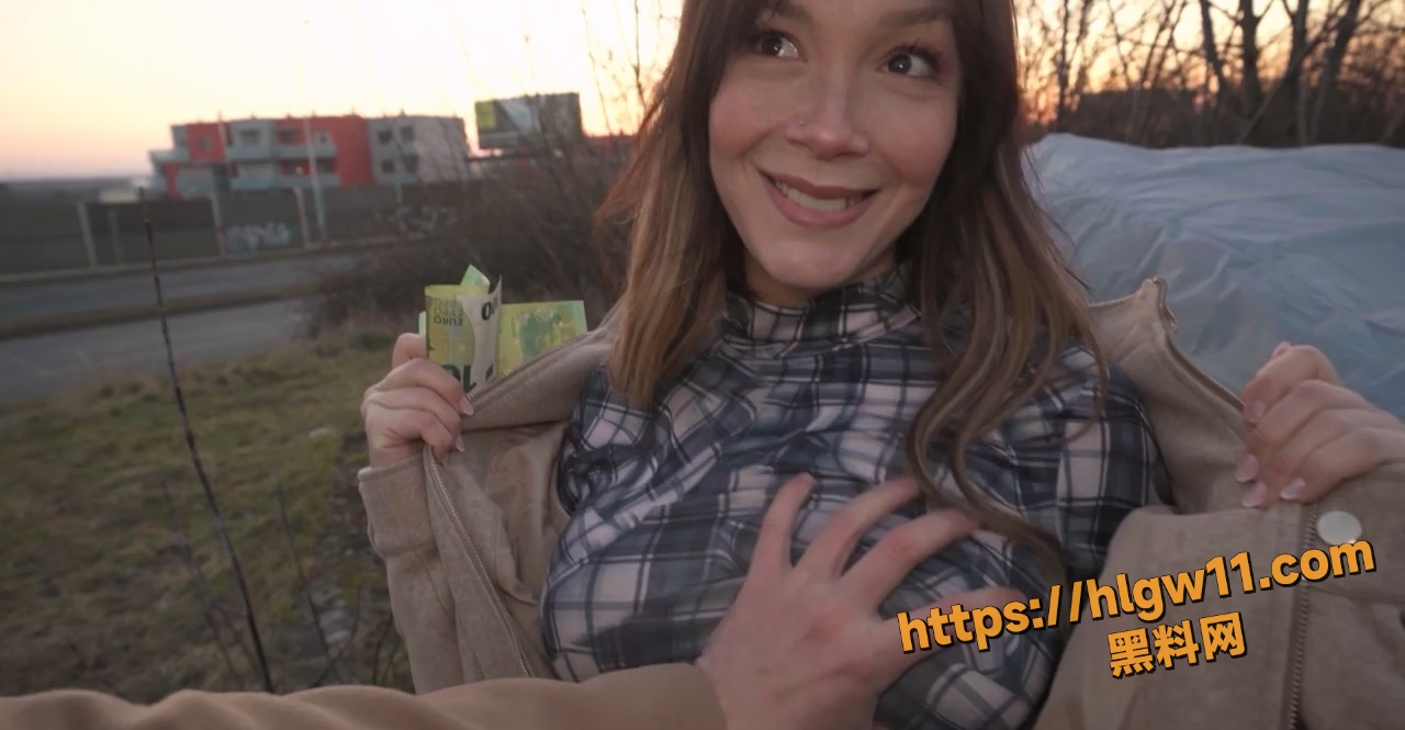[pornhubdownloader.io]_720P_4000K_15862375.mp4_20250904_165408.342.jpg