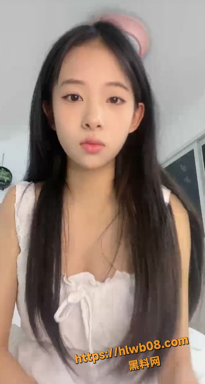 QQ20251118224803
