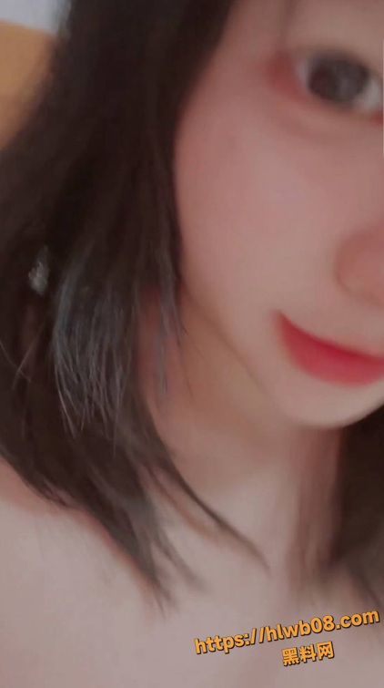 QQ20251119113921