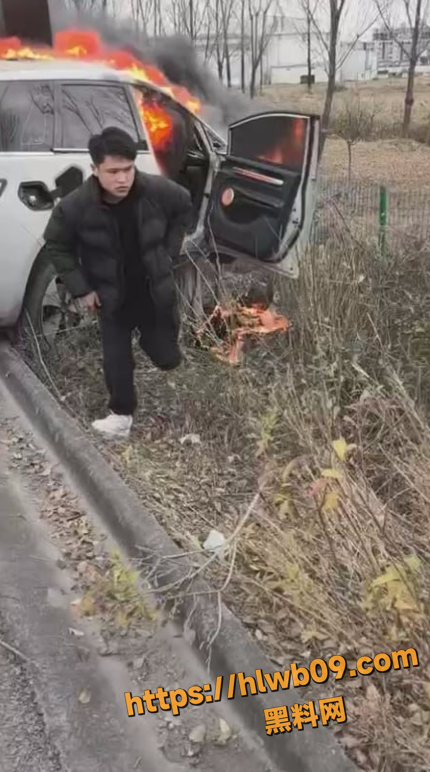 QQ20251121223740