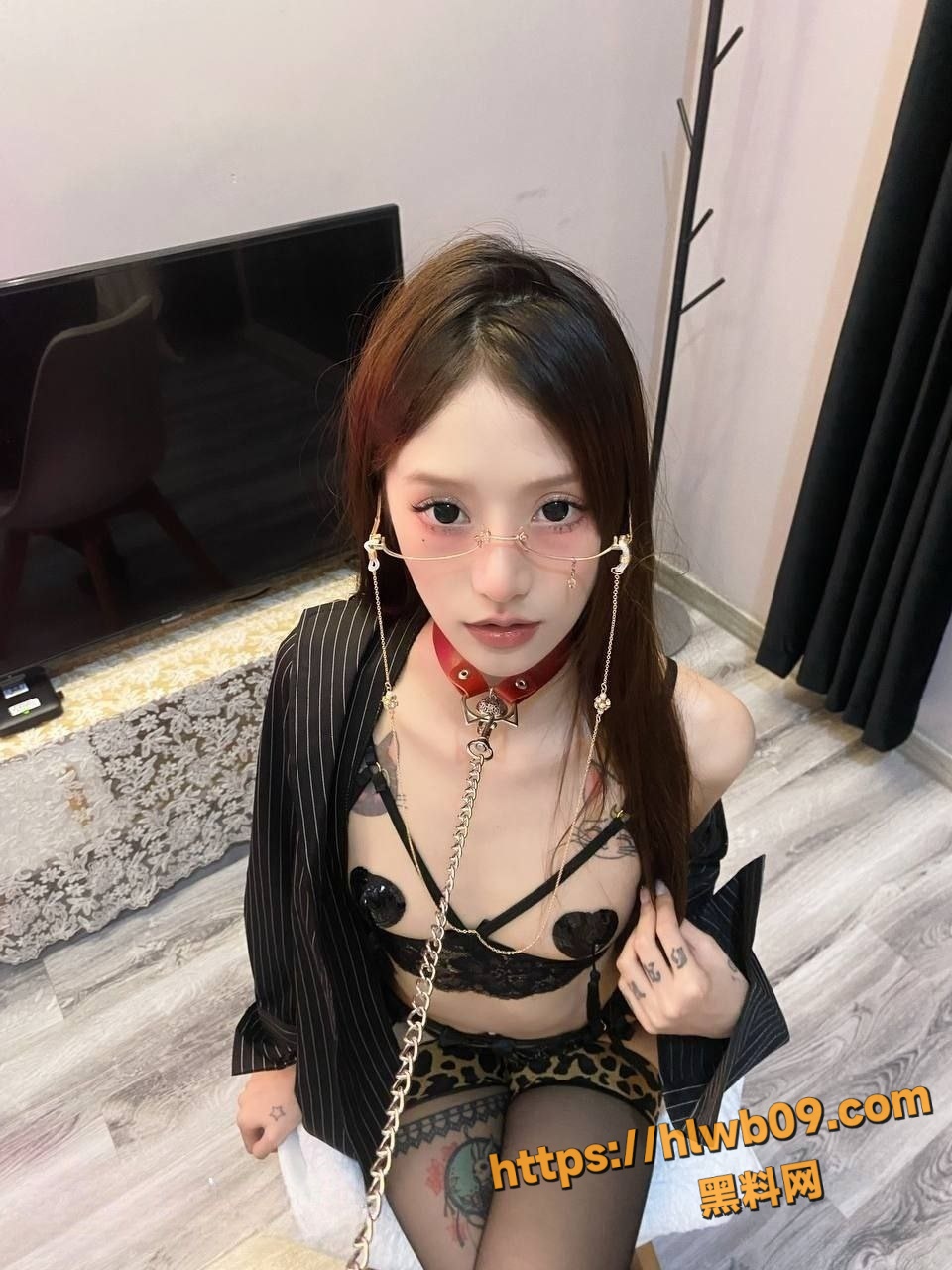 7