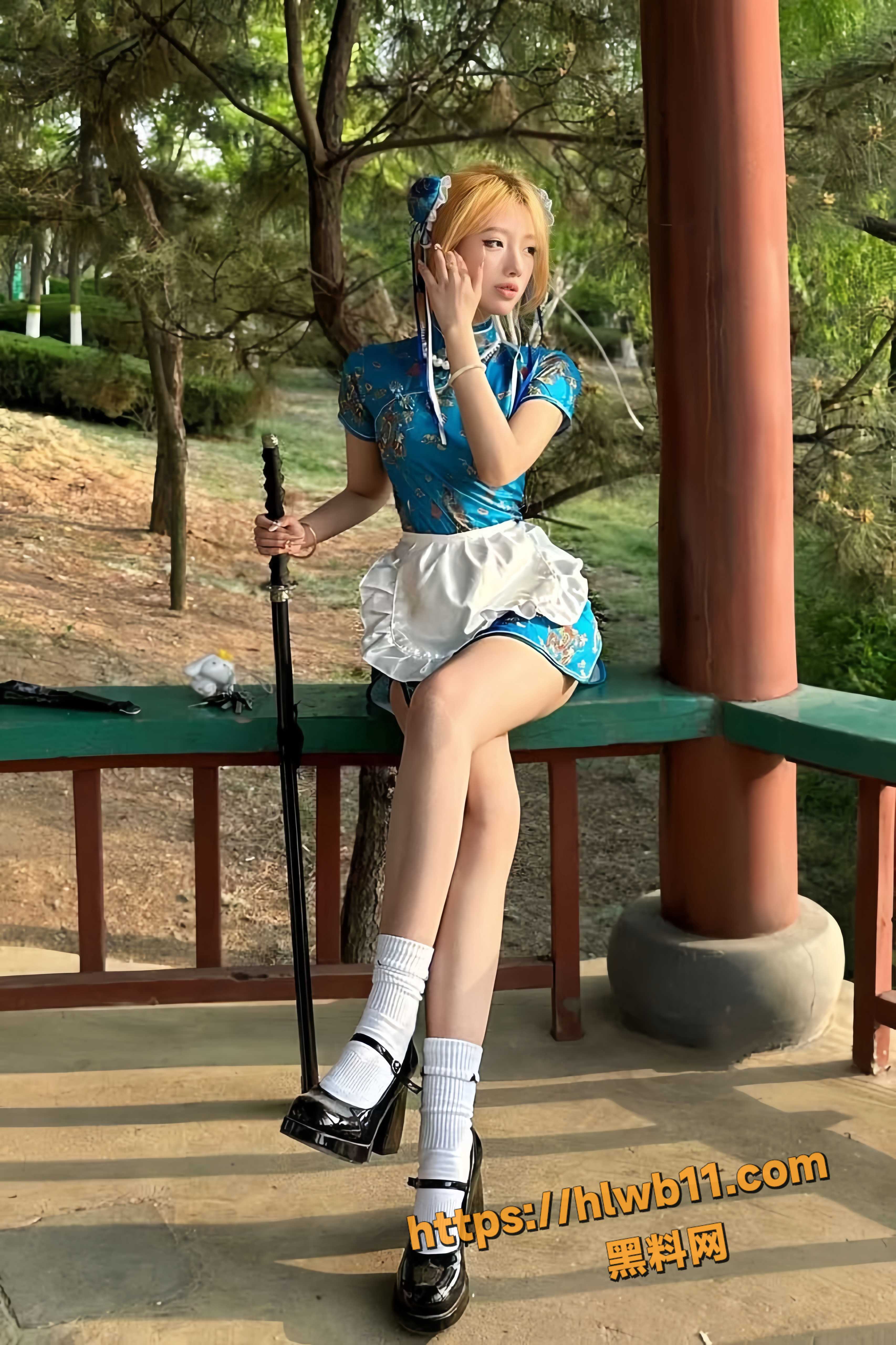 4