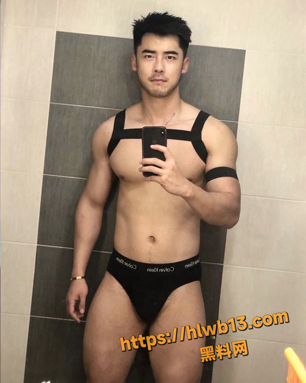 QQ20251206183142