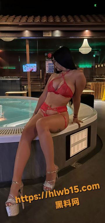 QQ20251210164236