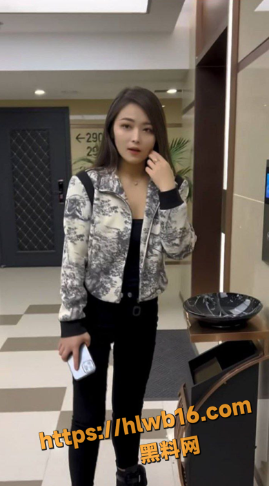 QQ20251215163051