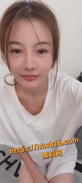 QQ20251215213923