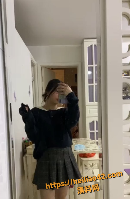 QQ20251222165913