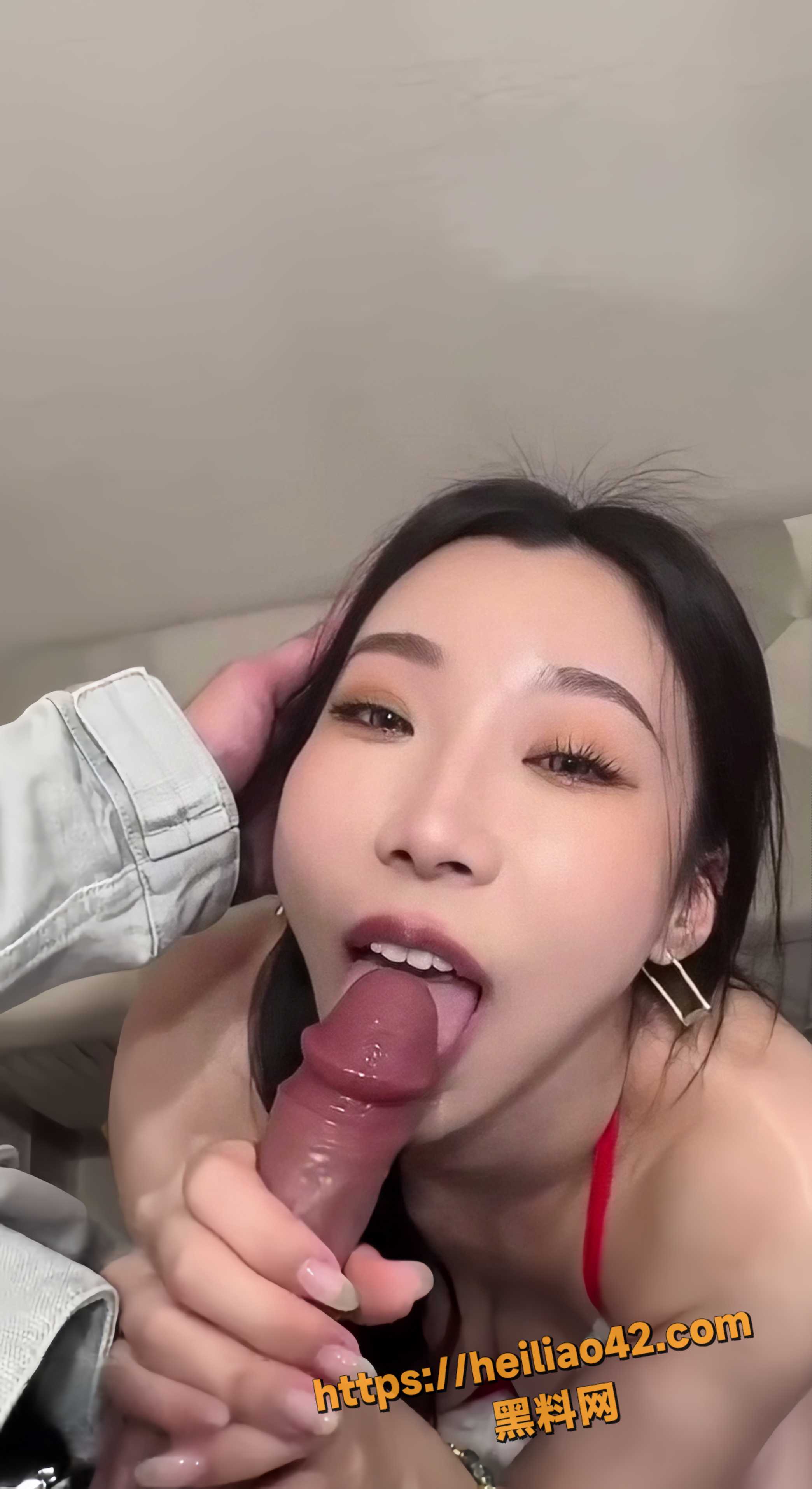 QQ20251223103602