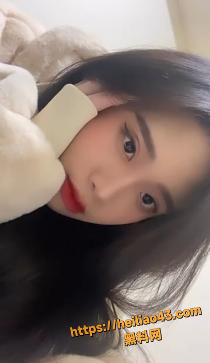 QQ20251224212150