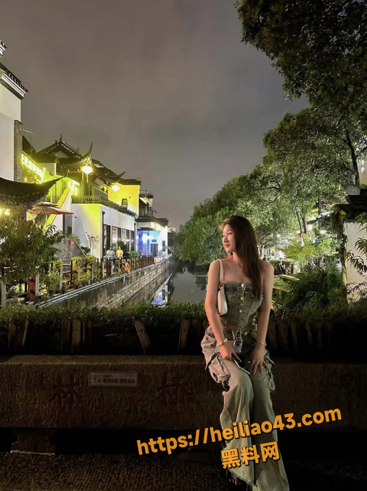 QQ20251225165128