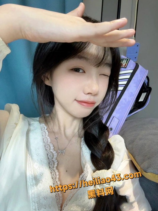 QQ20251226173737