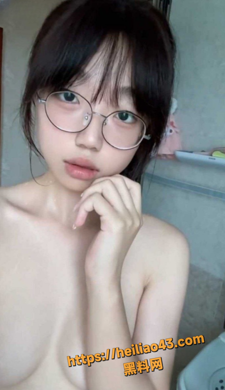 QQ20251227105600