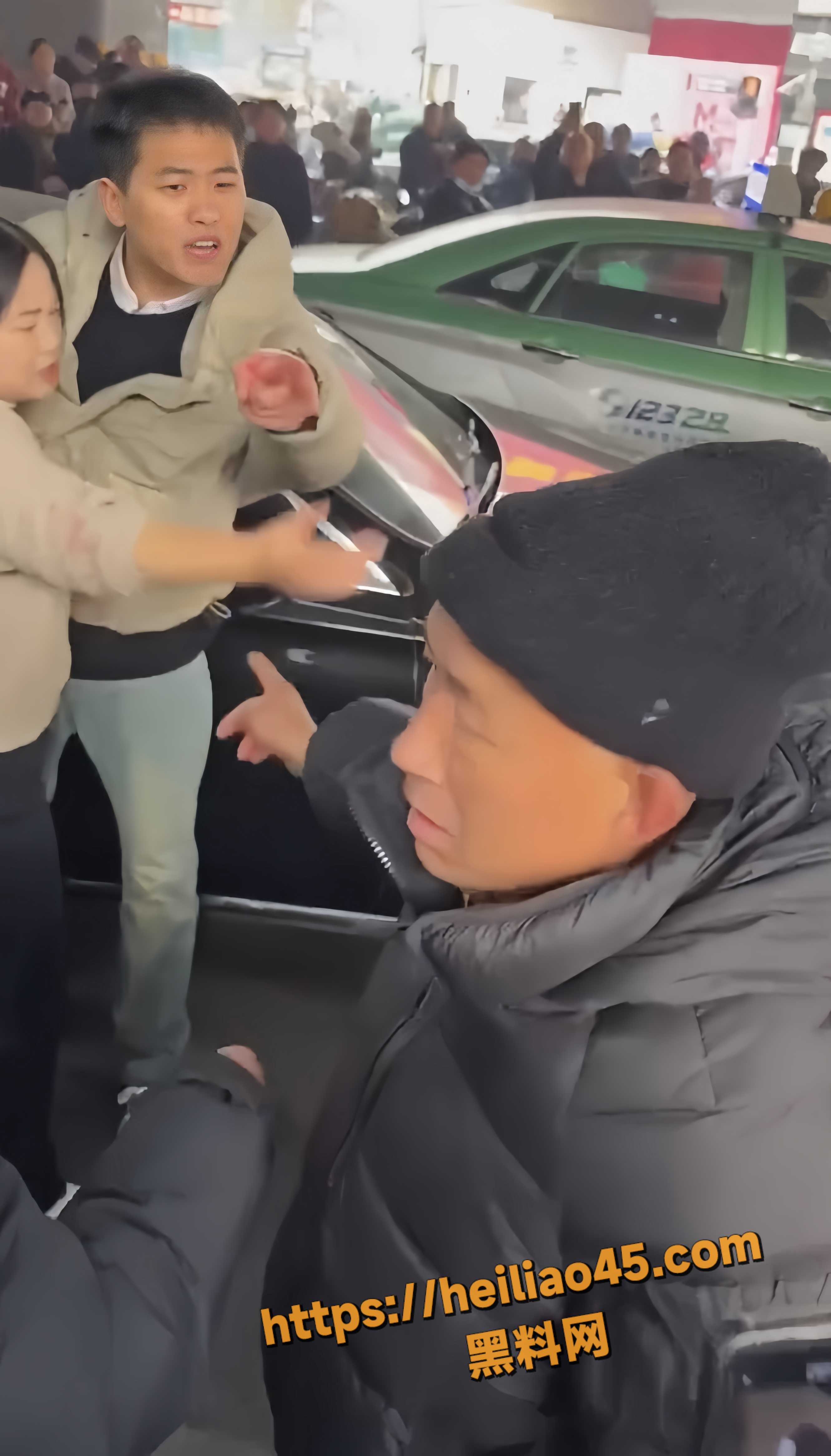 郑州奔驰哥4