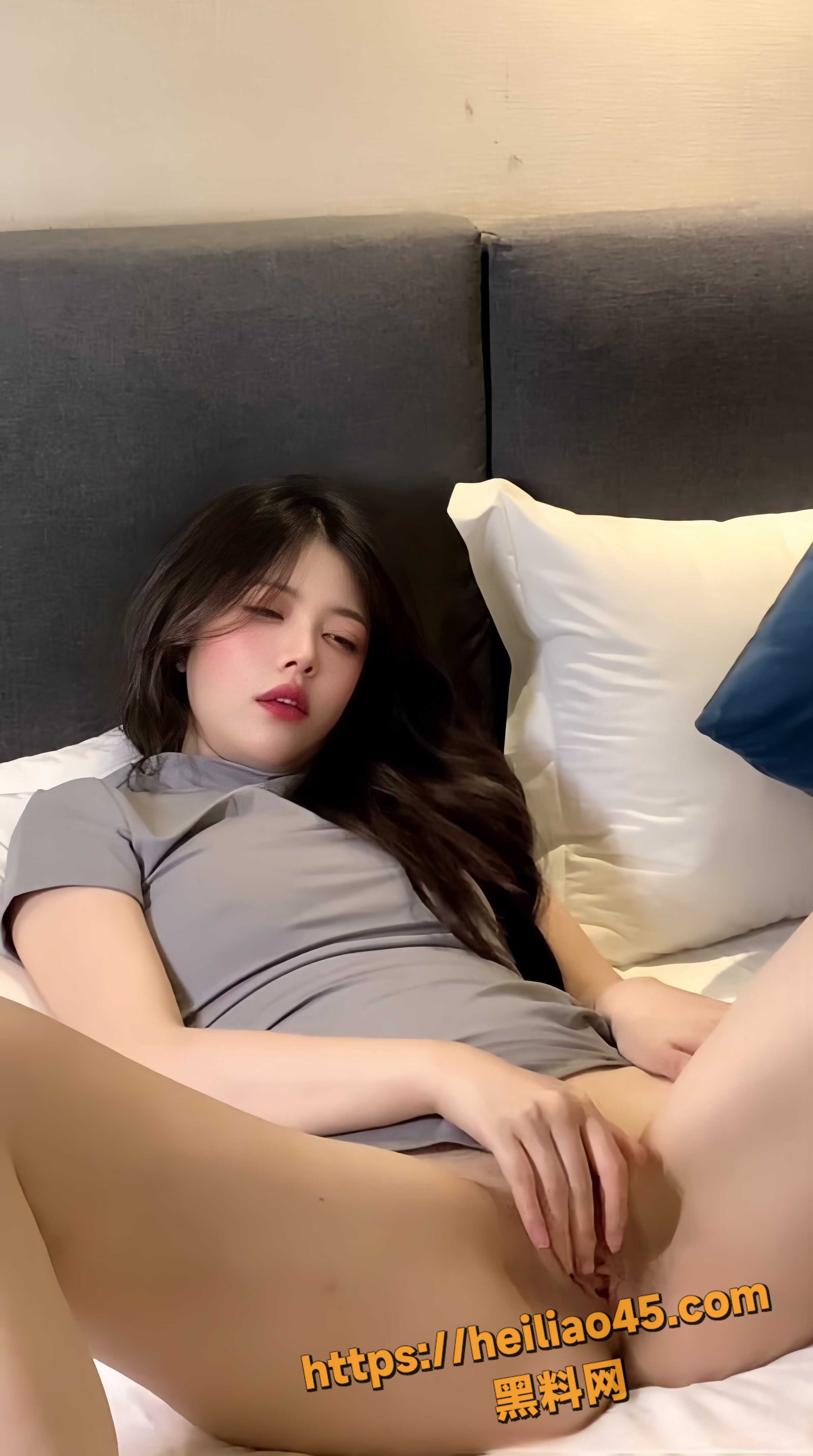 韩国御姐tinaislove自慰视频2