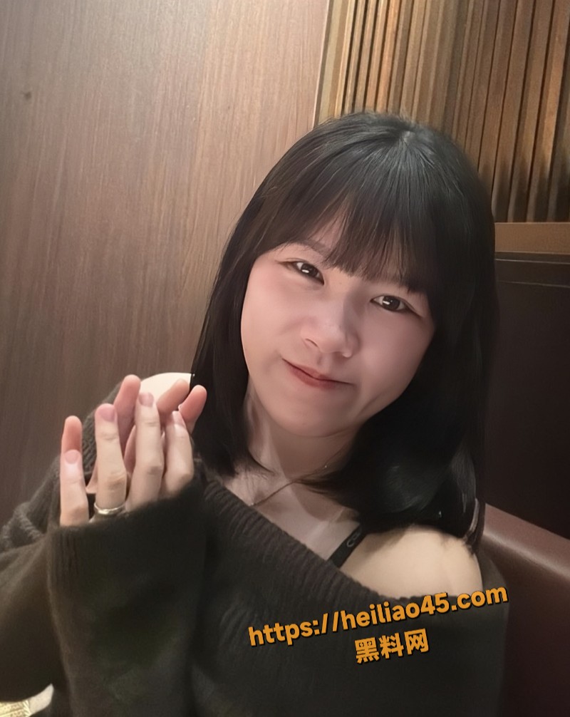 女歌手露脸口交2