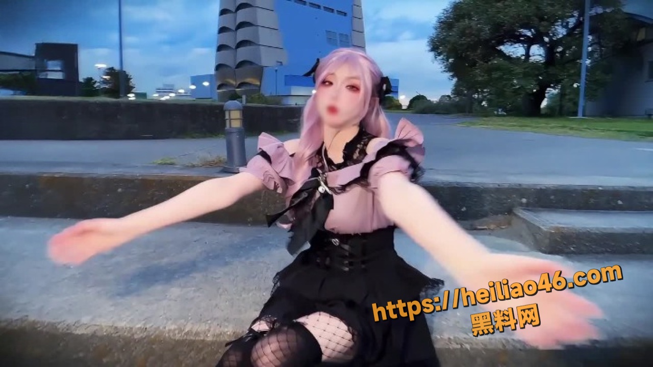鸡教练地雷系妹妹约会视频1