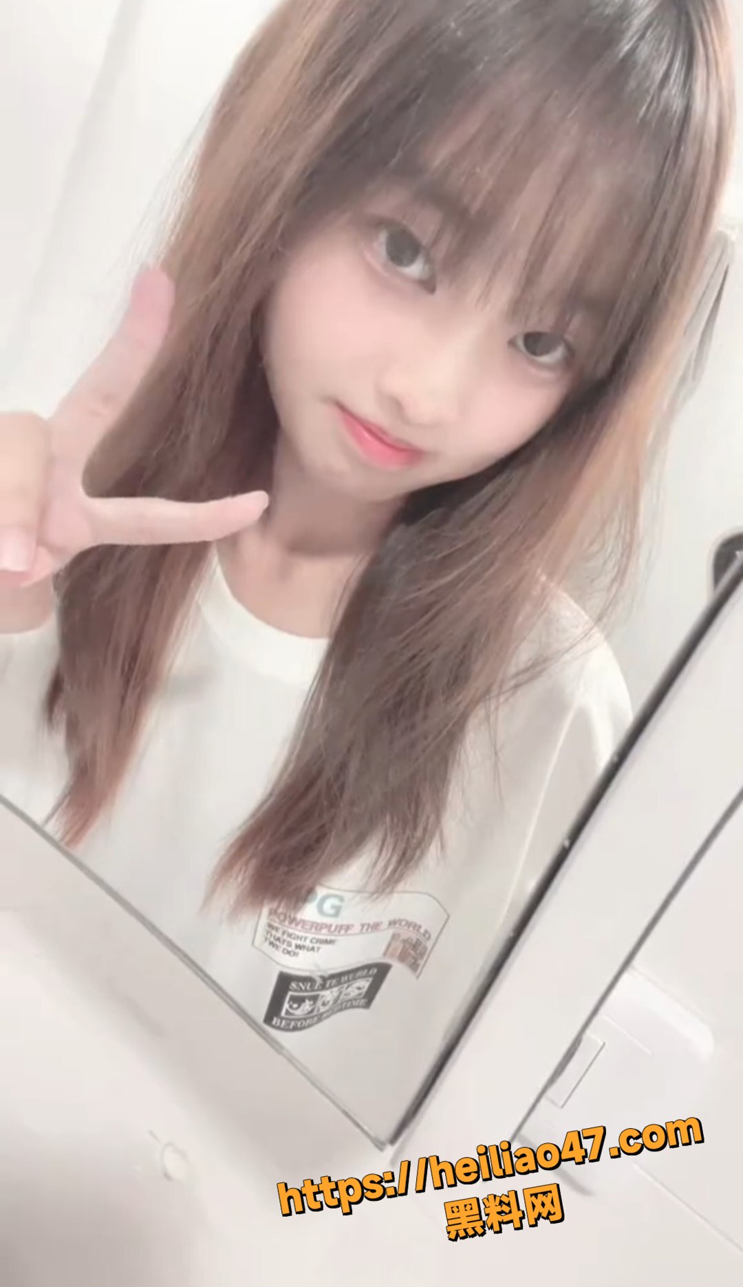 美乳翘臀4