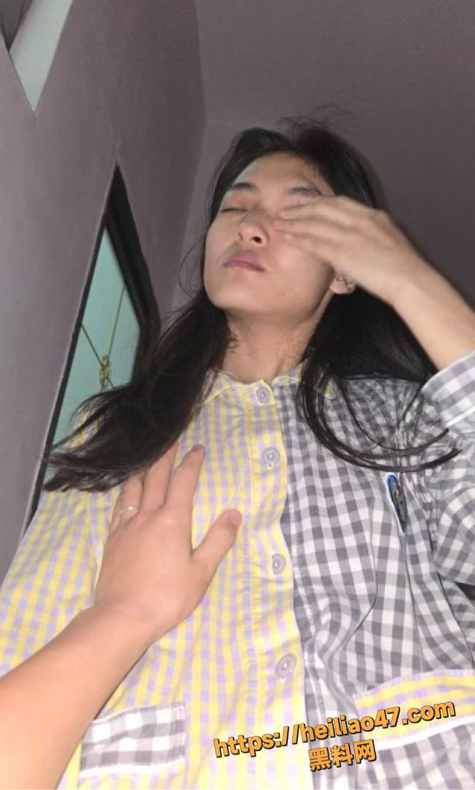  福建陈芳绘与男友私密流出1