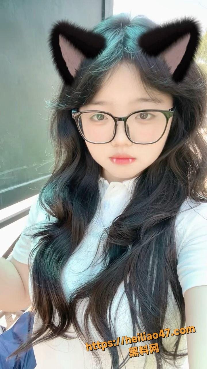 黑龙江宾县眼镜学生妹3