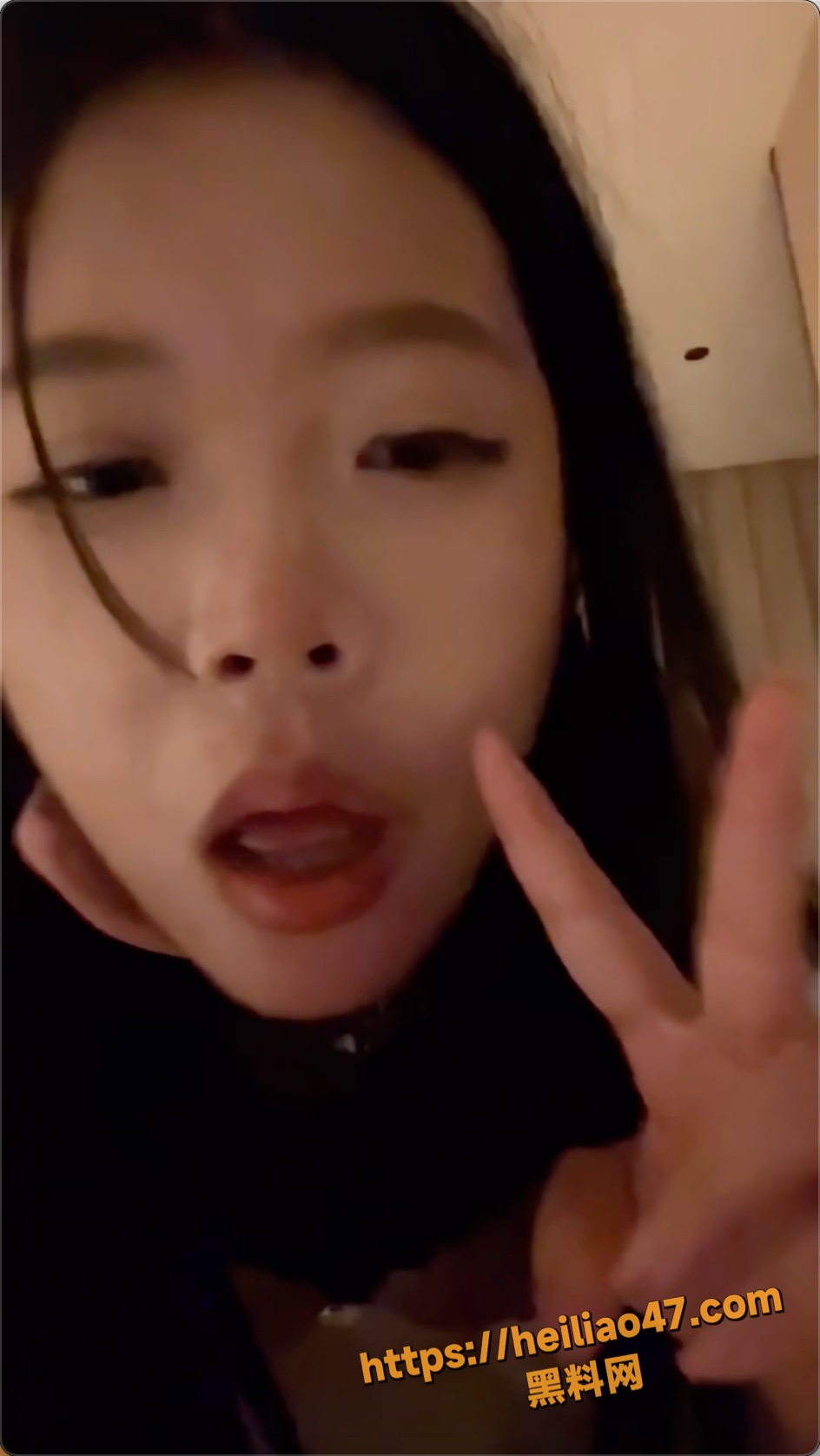 训狗大神调教精神小妹视频1