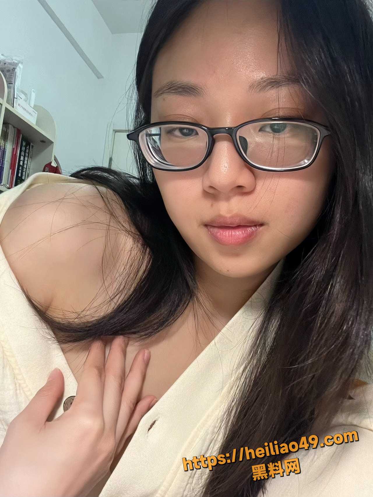 陈亚楠口交视频10