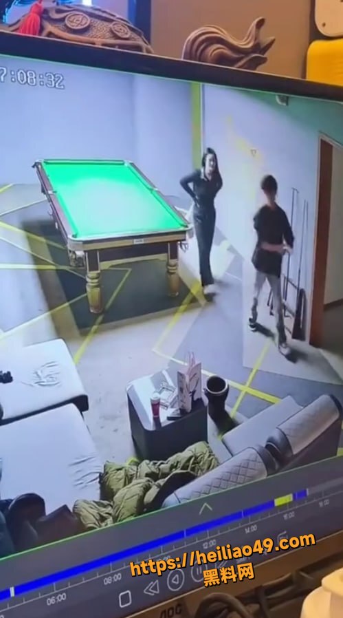 美女助教陪玩变开房3