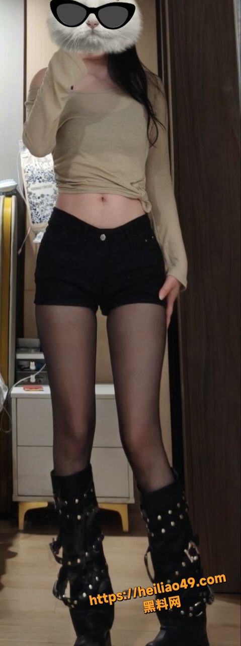 山东张怡做爱视频3