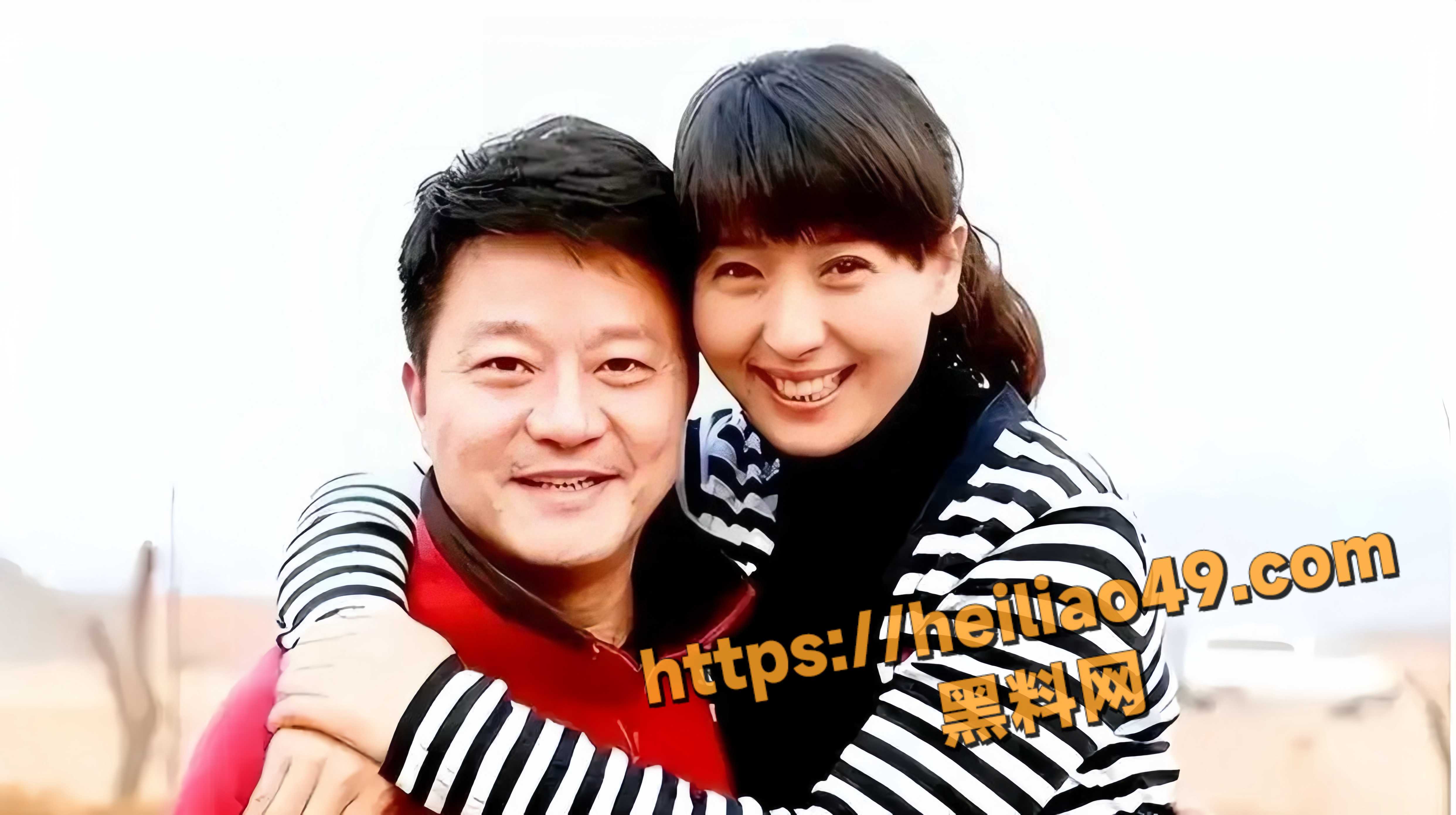 闫学晶直播哭穷18
