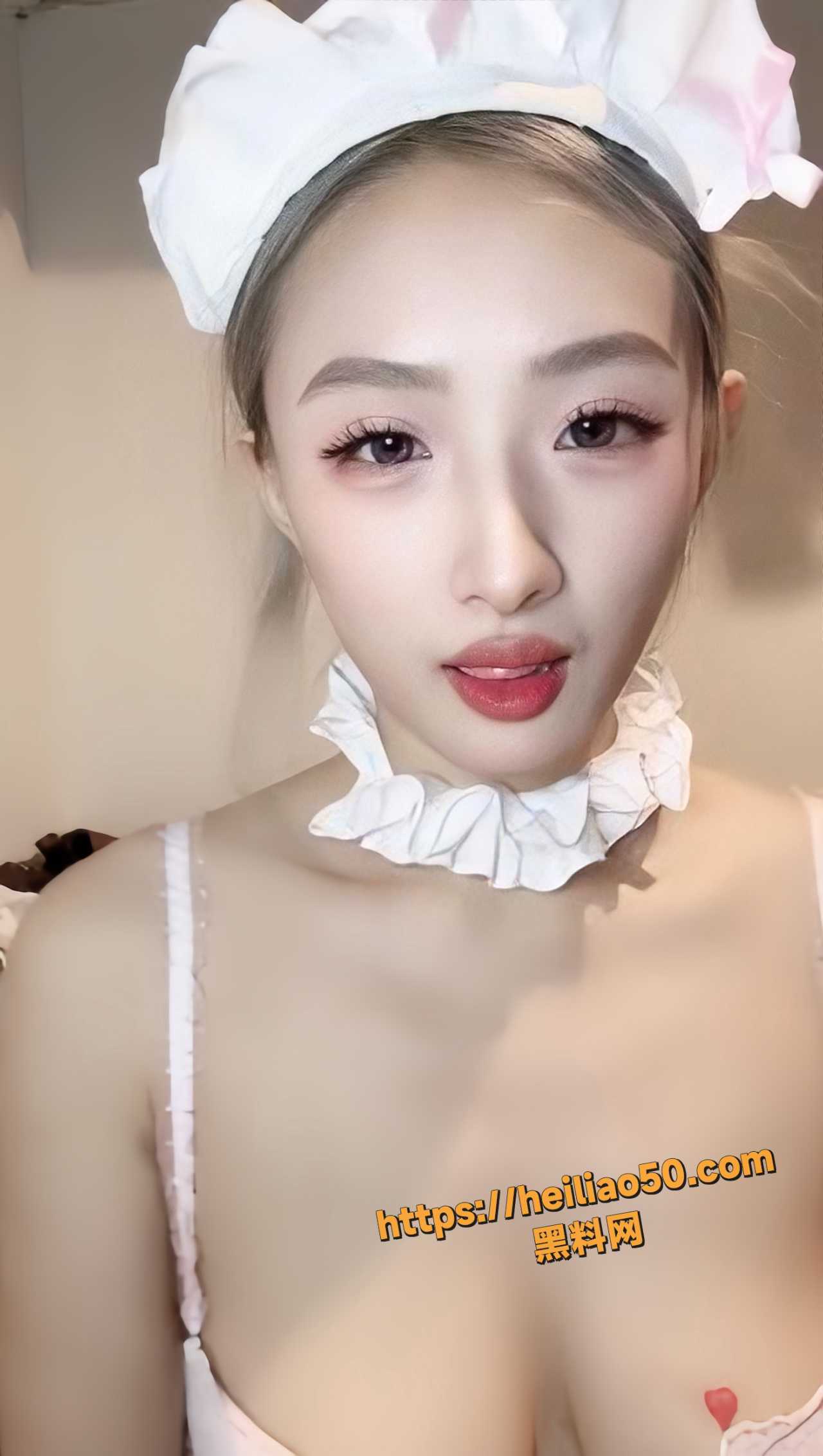 美乳翘臀6