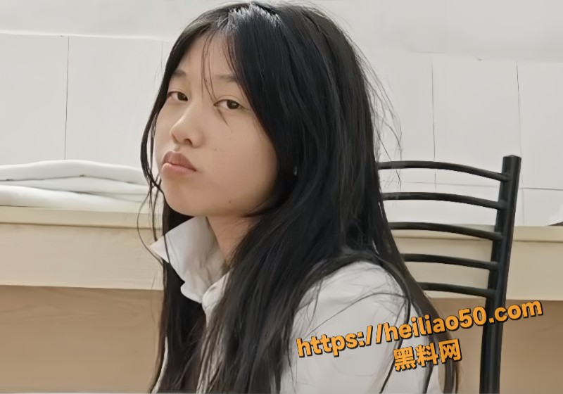 丘雅雯约炮吃鸡