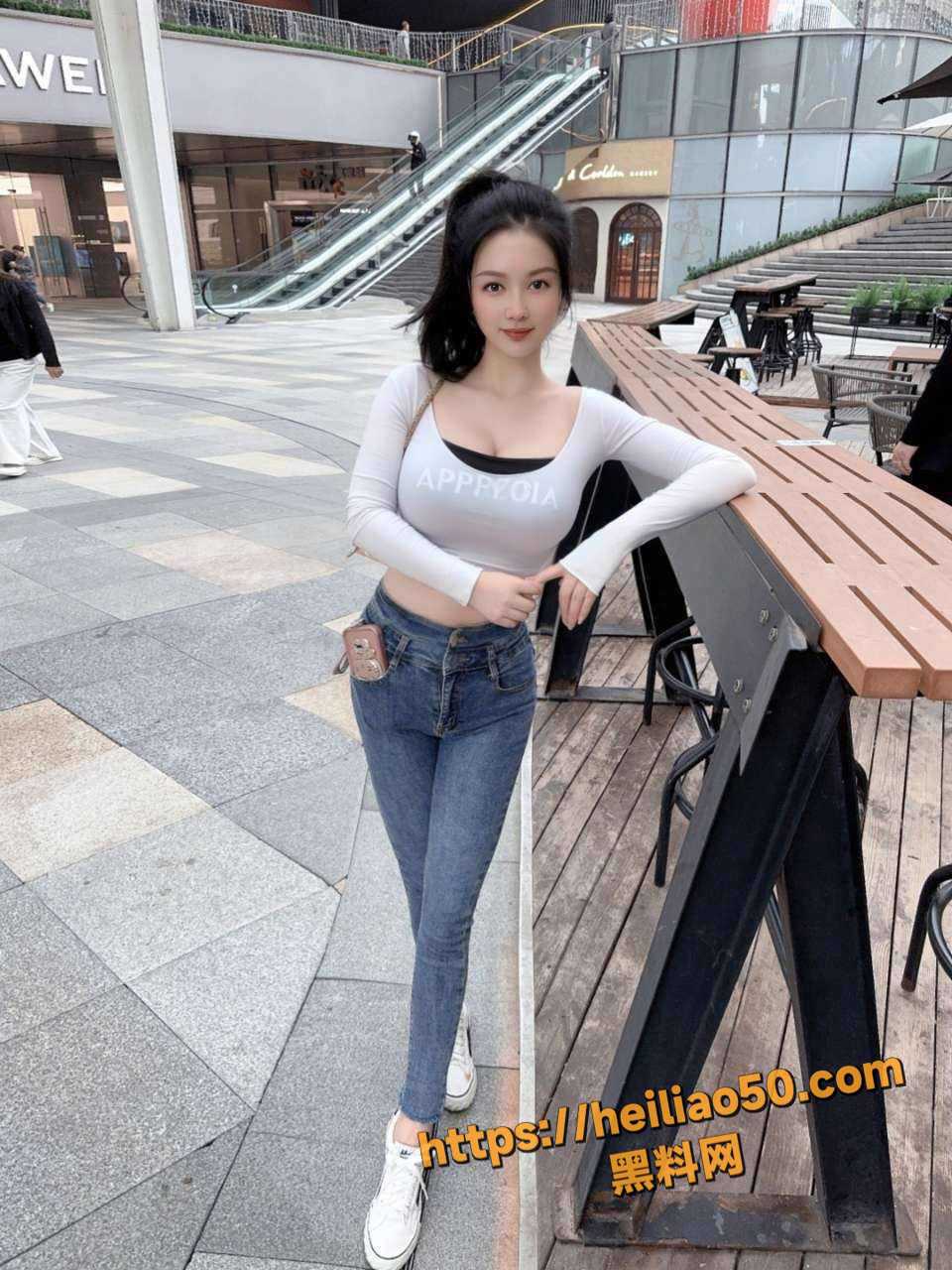 丰满少妇性爱视频3