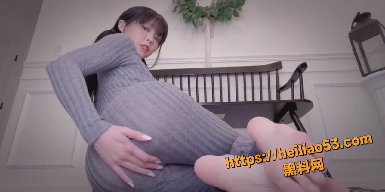 kittyxkum绯红小猫肛交视频1