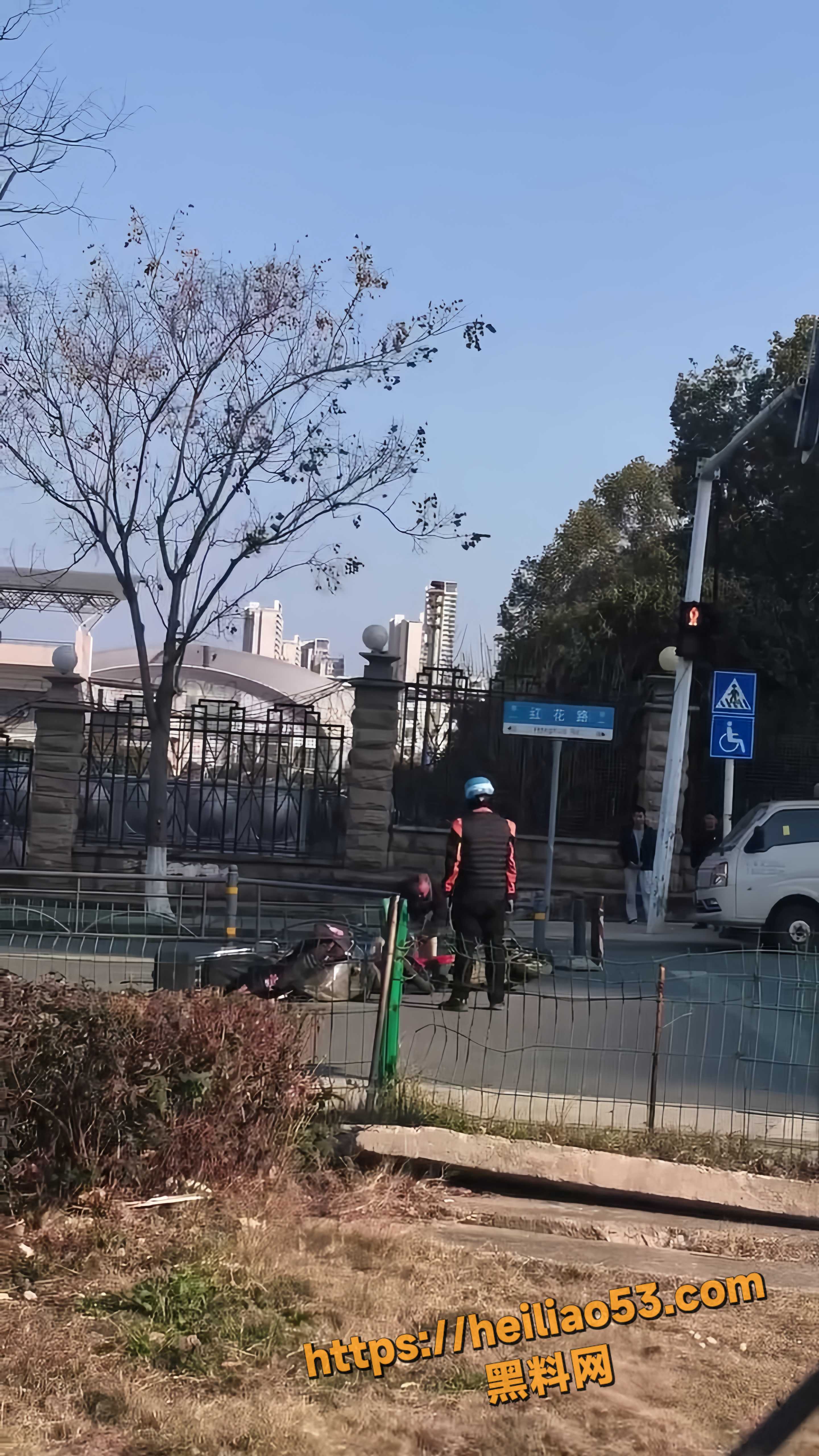 街头打架互殴视频3