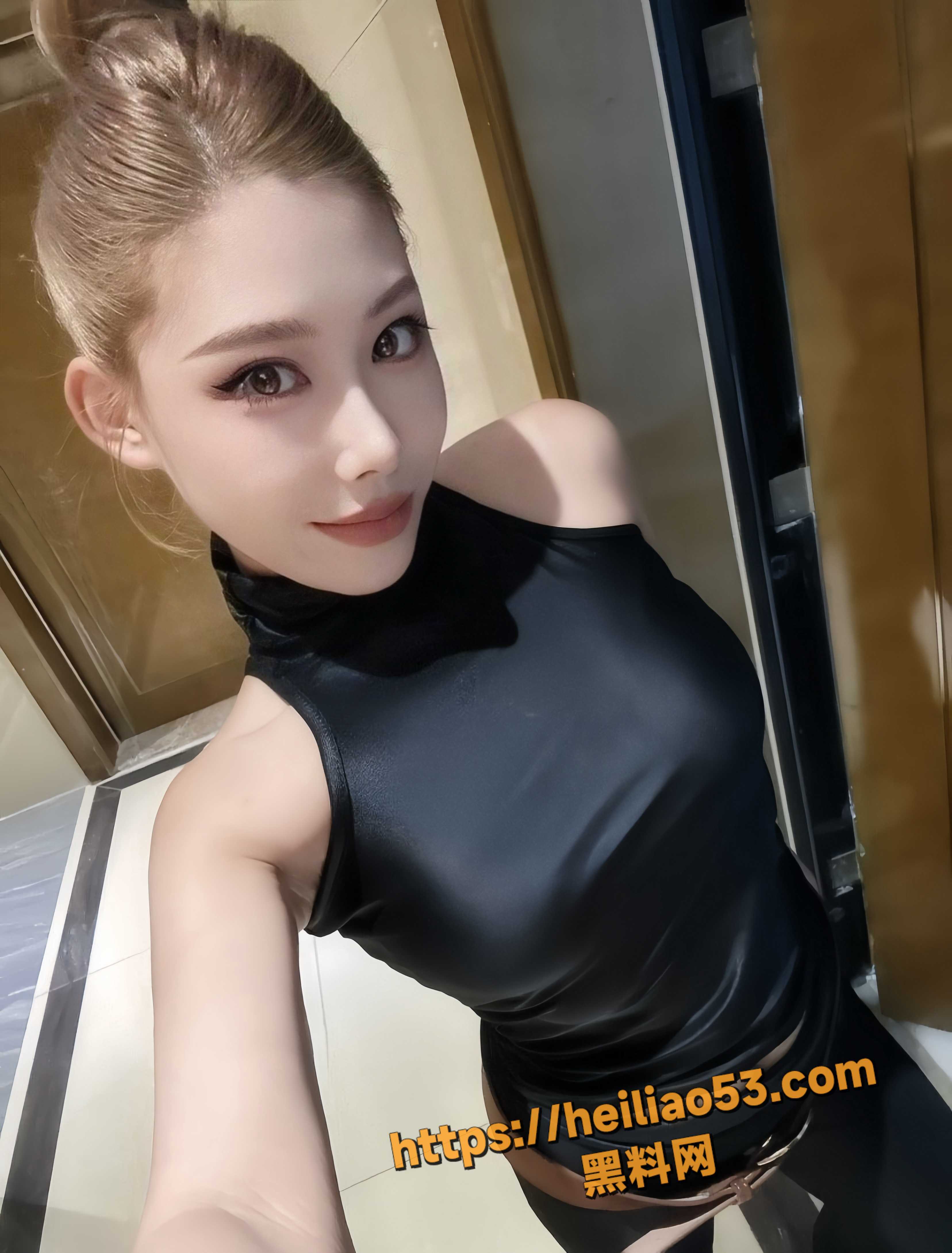 丁丁香足交揉奶视频3